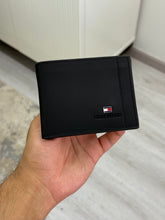 Tommy black wallet