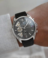 Tommy black skeleton leather