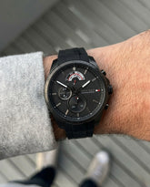 Tommy original black rubber