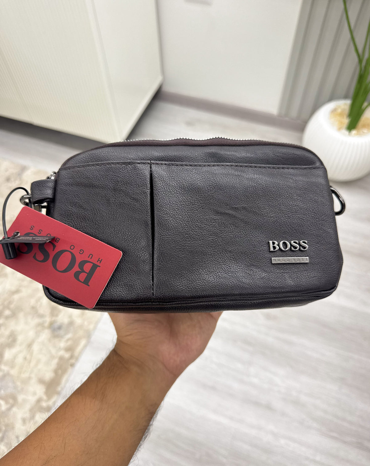 Boss brown bag 2*1 ( cross and hand )