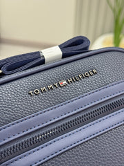 Tommy navy cross bag