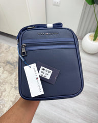 Tommy navy cross bag