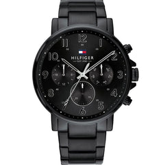 Tommy full black numbers