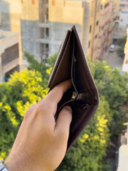 Tommy brown wallet