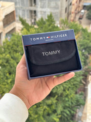 Tommy brown wallet