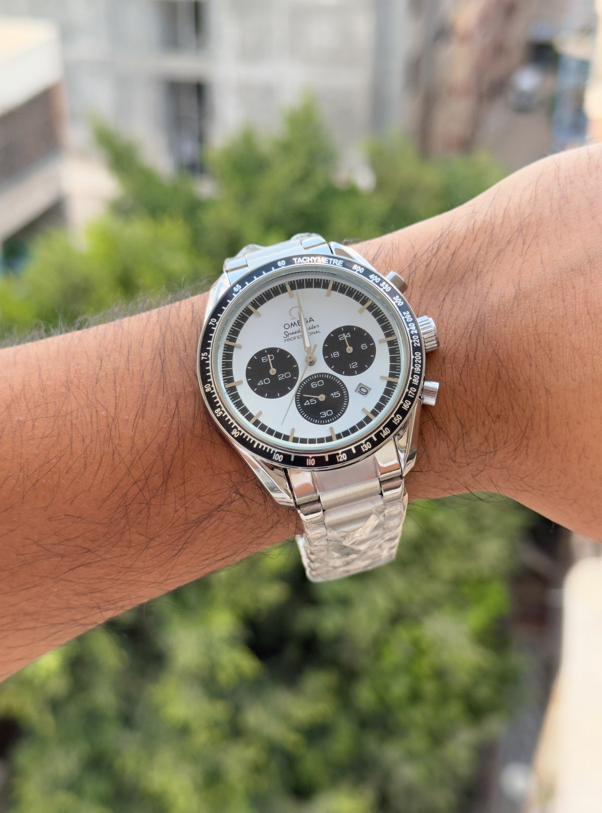 Omega speedmaster metal