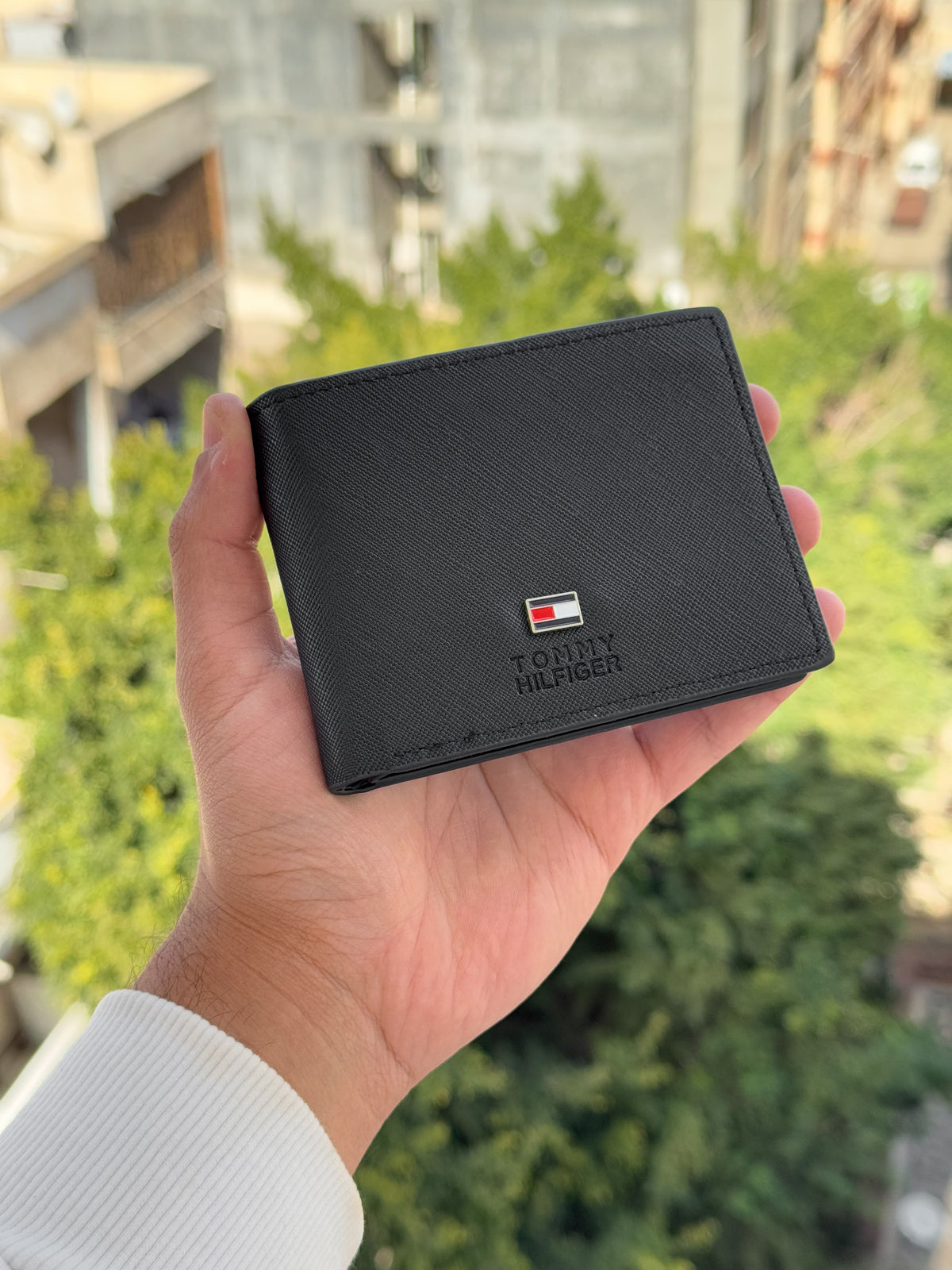 Tommy black wallet