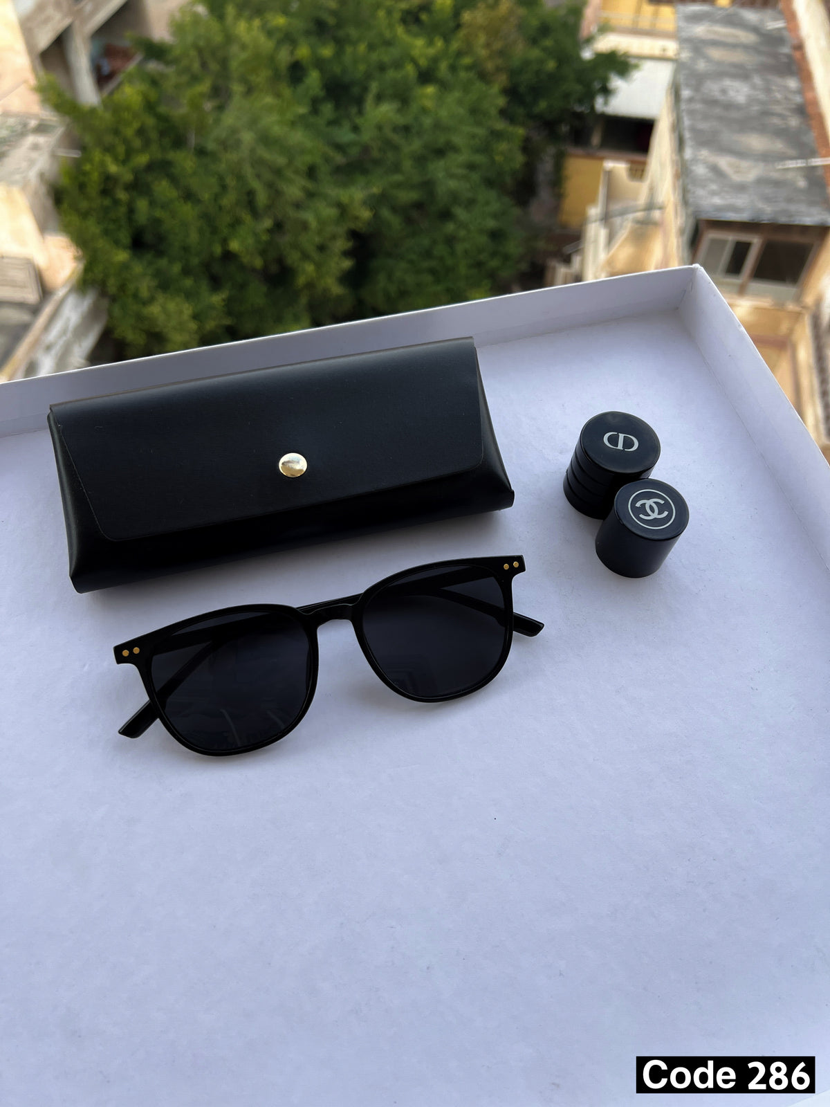 Large wayfarer sunglasses code 286