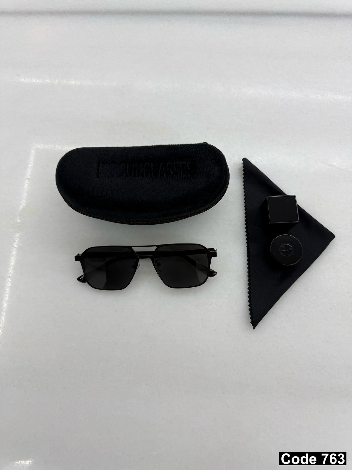 Aviator square sunglasses
